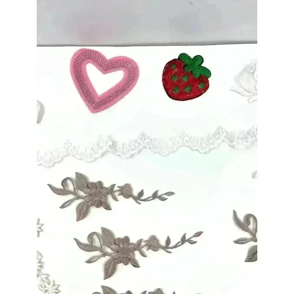 21 PC FLoral Heart Sewon Iron On‎ Patches Applique Mixed Variety Assorted NEW